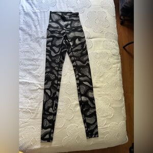 lululemon athletica Black and White Patterned Leggings